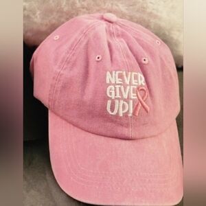 NEW - HAT, BASEBALL CAP - NEVER GIVE UP (Breasr Cancer)